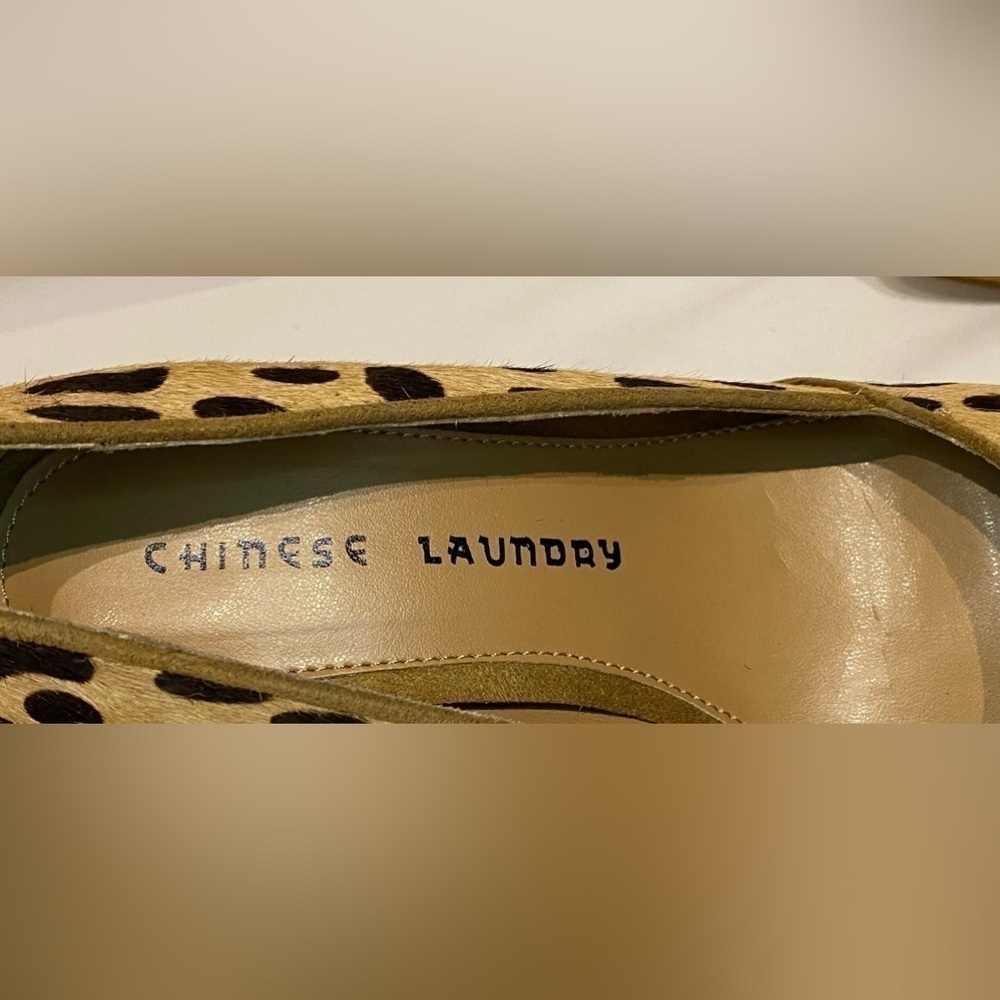 NEW Chinese Laundry Wave Length Light Natural Pony Hair Platform Pump Size 7.5M - Picture 16 of 16